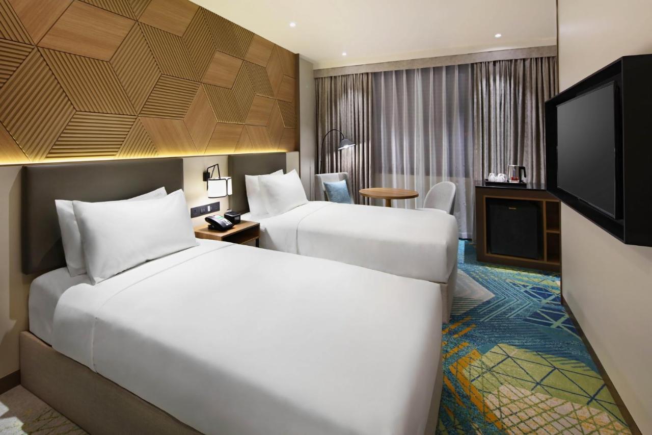 Holiday Inn Cebu City By Ihg Exterior foto
